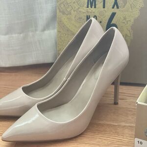 Elegant Cream High Heels